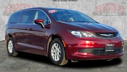 2020 Chrysler Voyager LX