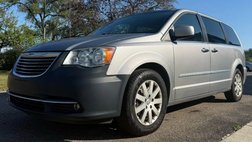 2015 Chrysler Town and Country Touring