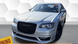 2023 Chrysler 300 Touring L