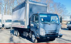 2022 Isuzu 16FT DRY + DOCK HIGH + 19,500LB GVW + LIFT GATE