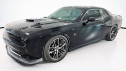 2016 Dodge Challenger 392 HEMI Scat Pack Shaker
