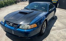 2000 Ford Mustang GT