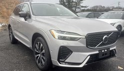 2025 Volvo XC60 B5 Plus Dark Theme
