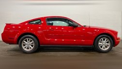 2007 Ford Mustang V6 Deluxe