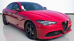 2023 Alfa Romeo Giulia Estrema