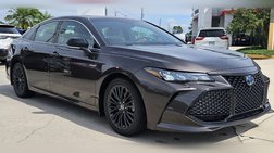 2020 Toyota Avalon Hybrid XSE