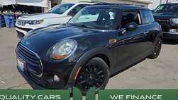 2017 MINI Hardtop Cooper
