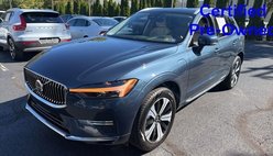 2023 Volvo XC60 Recharge T8 Core Bright Theme