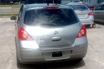 2011 Nissan Versa 1.8 S