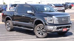 2023 Nissan Titan Platinum Reserve