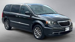 2015 Chrysler Town and Country S