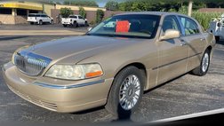 2011 Lincoln Town Car Signature Limited