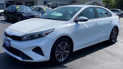 2022 Kia Forte FE