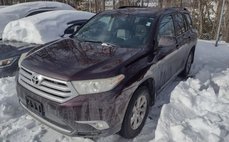 2013 Toyota Highlander SE