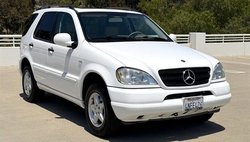 2000 Mercedes-Benz M-Class ML 320