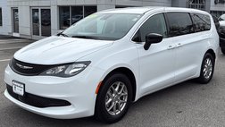 2024 Chrysler Voyager LX