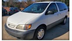 2003 Toyota Sienna LE