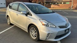 2014 Toyota Prius v Three