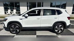 2024 Volkswagen Taos SE 4Motion
