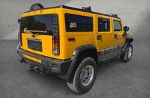 2004 HUMMER H2 Base