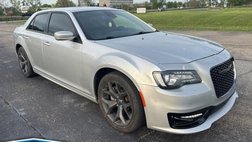 2023 Chrysler 300 S V8