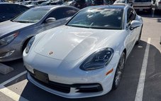 2018 Porsche Panamera 4S