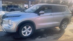 2022 Mitsubishi Outlander SE