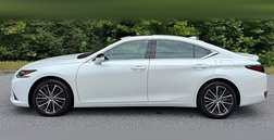 2024 Lexus ES 300h Luxury
