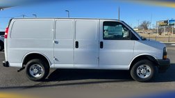 2024 Chevrolet Express 2500