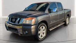 2010 Nissan Titan LE