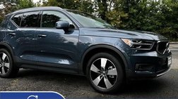 2021 Volvo XC40 T5 Momentum