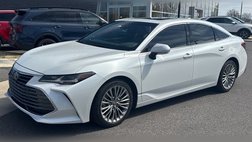 2022 Toyota Avalon Hybrid Limited