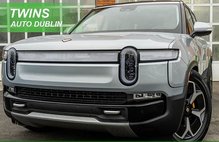 2024 Rivian R1S Adventure