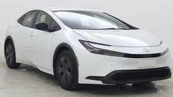 2025 Toyota Prius LE