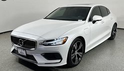 2022 Volvo S60 Recharge T8 Inscription