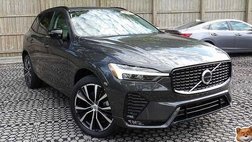 2023 Volvo XC60 B5 Plus Dark Theme
