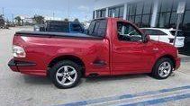 2002 Ford F-150 SVT LIGHTNING Base