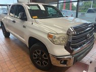 2014 Toyota Tundra SR
