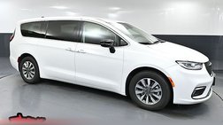 2024 Chrysler Pacifica Hybrid Select