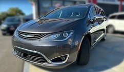 2018 Chrysler Pacifica Hybrid Limited