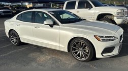 2020 Volvo S60 T6 Momentum