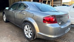 2013 Dodge Avenger SE