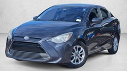 2016 Toyota Yaris Unknown