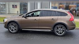 2017 Volvo V60 Cross Country T5 Platinum