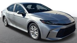 2025 Toyota Camry LE FWD