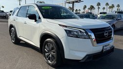 2024 Nissan Pathfinder S