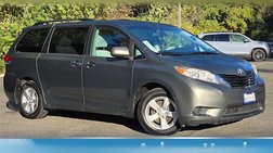 2013 Toyota Sienna LE