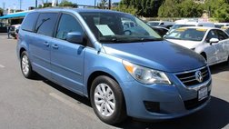 2012 Volkswagen Routan SE