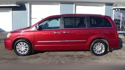 2015 Chrysler Town and Country Touring-L