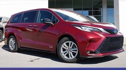 2021 Toyota Sienna XSE 7-Passenger